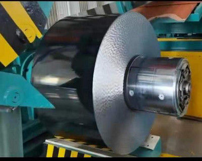 Coil en acier de couleur RAL durable pour revêtements muraux / matériaux de construction