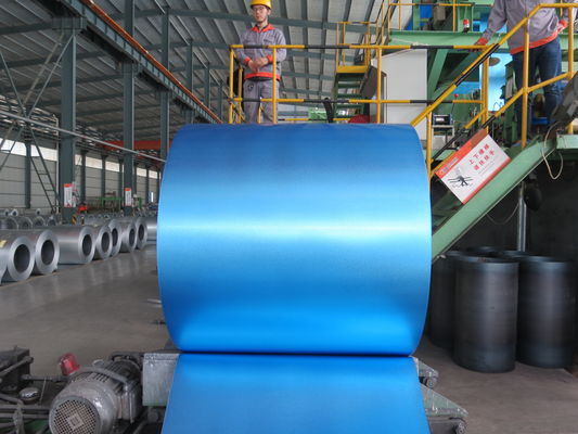 Coil en acier galvalume prépeint de 0,13 mm à 0,80 mm pour panneau sandwich