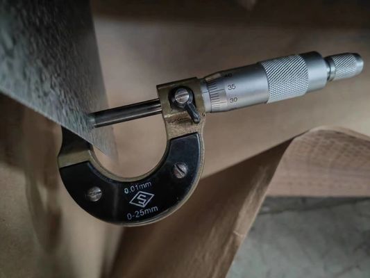 ISO900 Aluzinc acier feuille de rouleau Galvalume feuille de métal avec formabilité de soudage