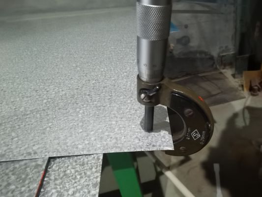 25-30% de bobine d'acier GL allongée pour matériaux de construction résistants et durables